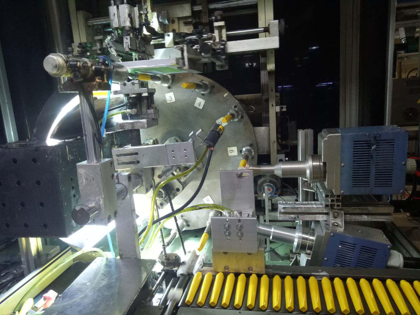 等离子表面处理，掩盖在化妆品包装容器下面的秘密