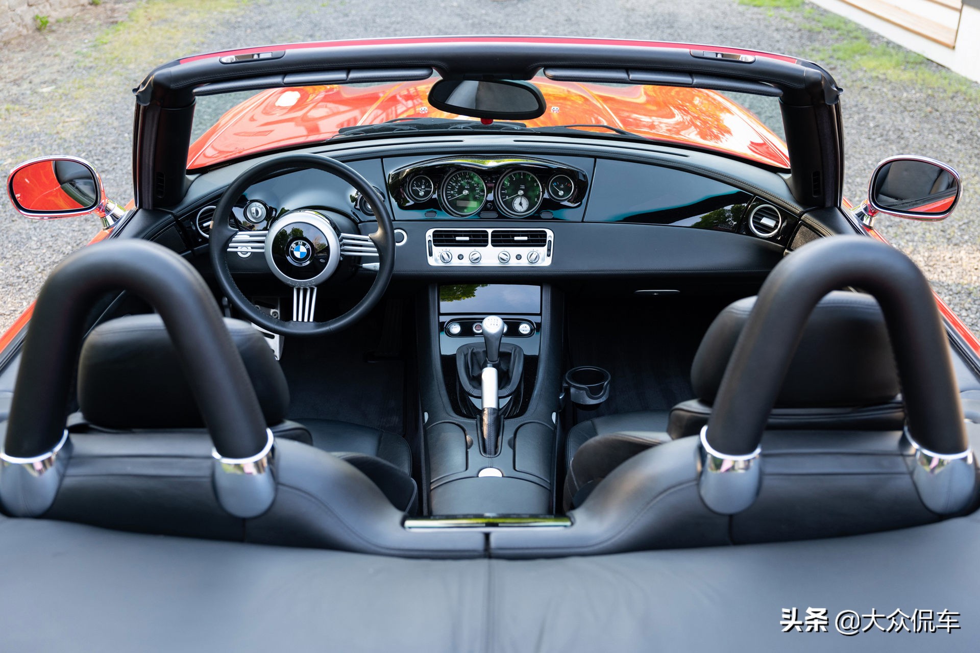 新款宝马z8,宝马z8跑车