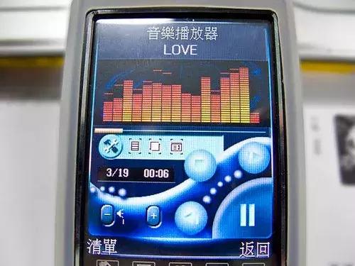 音乐手机凉了,被它“杀死”的MP3还有人记得吗?