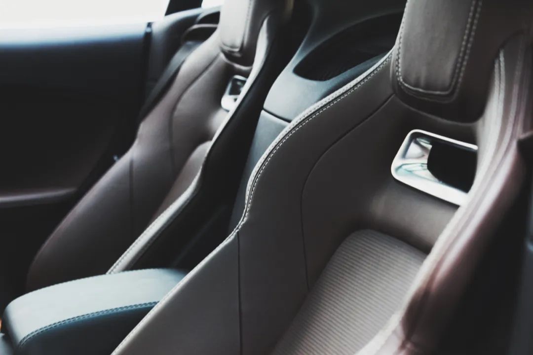 捷豹f-type3.0t测评,捷豹f-type2.0t极速测试