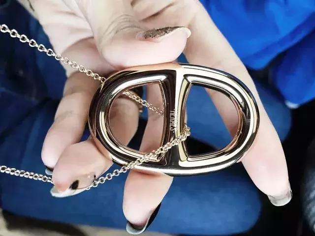 奢侈品为什么那么贵还那么丑,奢侈品丑爆了系列