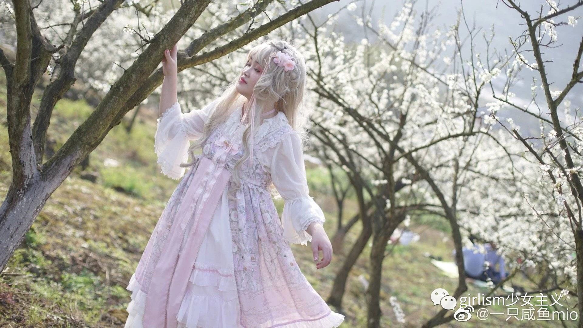 樱花与Lo|春天来了,好想穿上小裙子去赏花啊