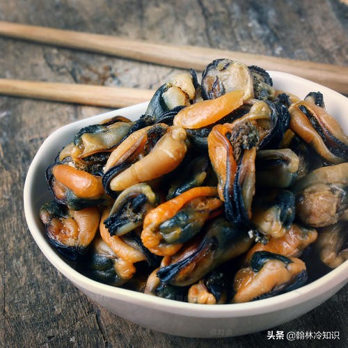 海边捡的贝壳能值多少钱,海边贝壳值钱吗