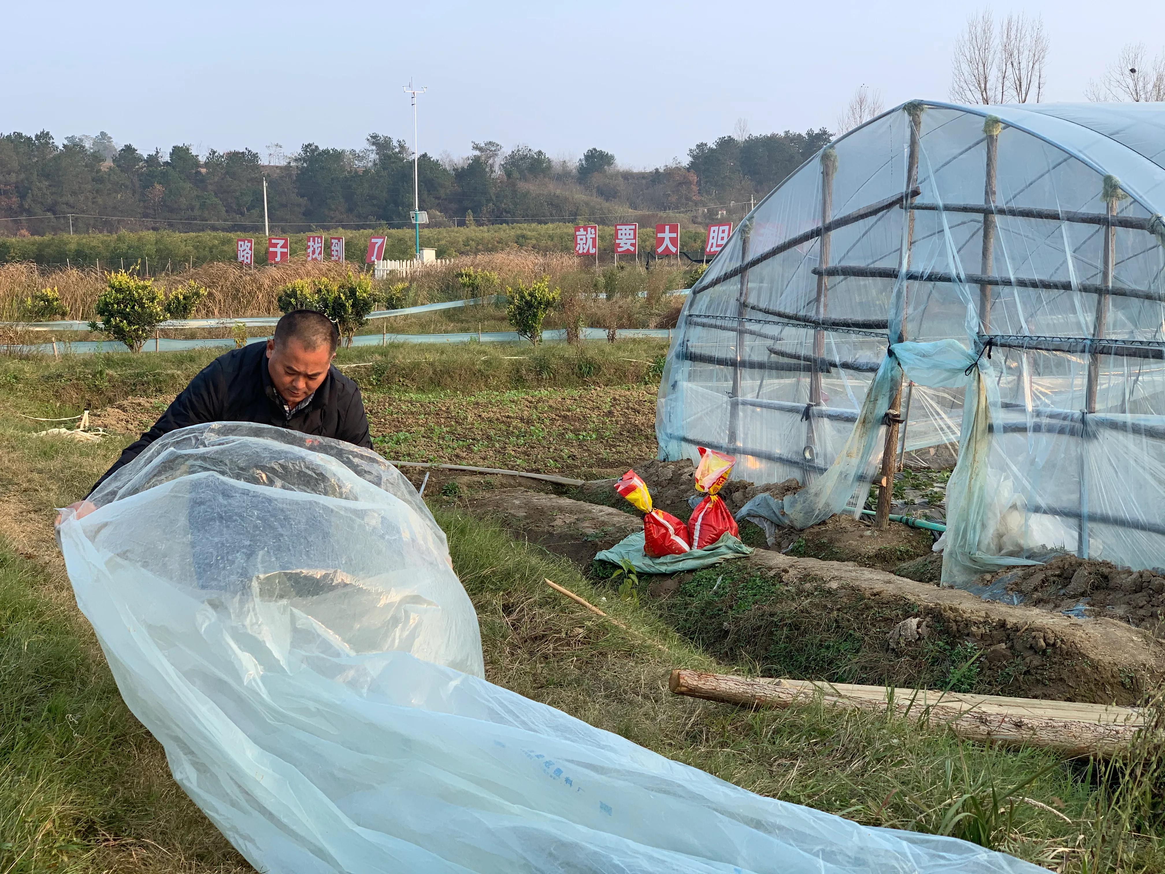 “我现在是最幸福的人!”六年时间他从贫困户到致富带头人