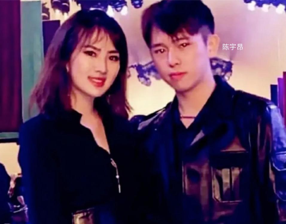 穿359元衣服的“三星小公主”李元珠，和她背后的千亿闺蜜团