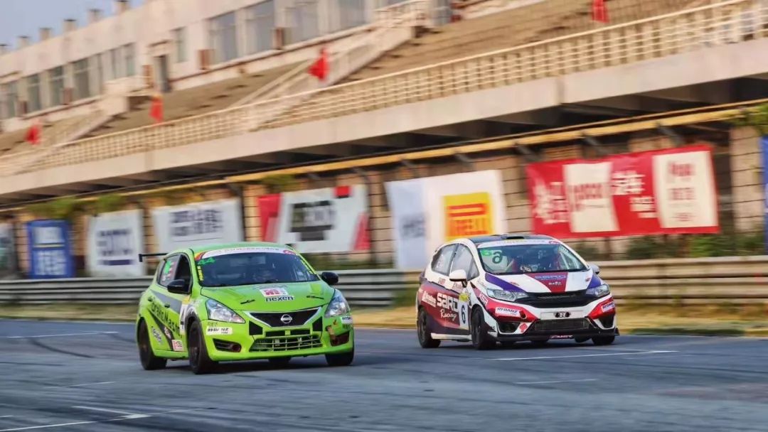 SEC广东R3排位激战，百威TPRRacing再夺杆