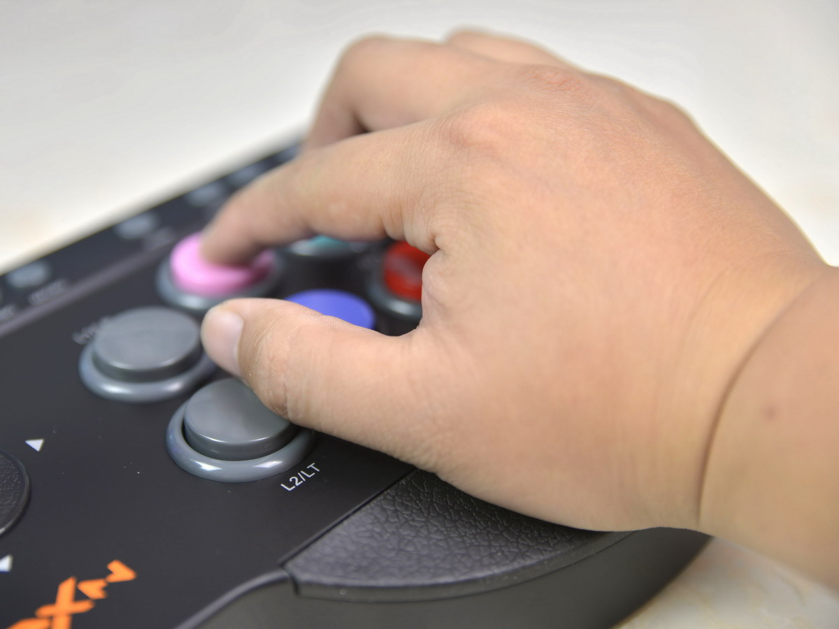 莱仕达街机摇杆视频,格斗游戏和动作游戏