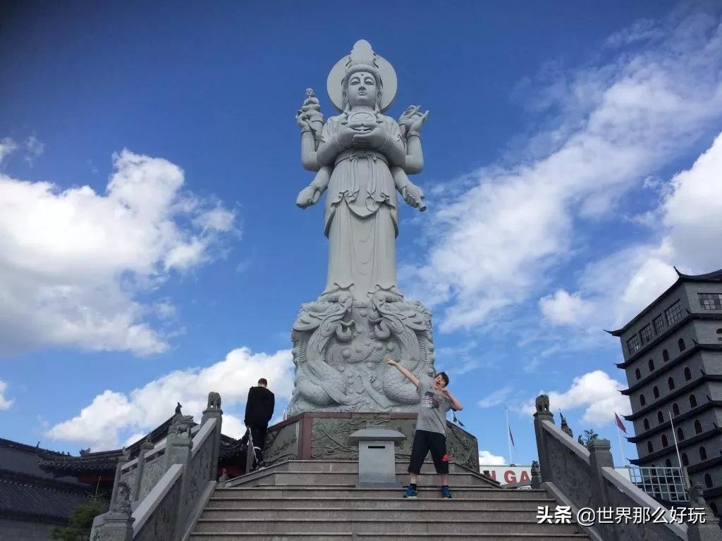 斥资3个亿,国外竟有个山寨中华古城:北京鼓楼、兵马俑……