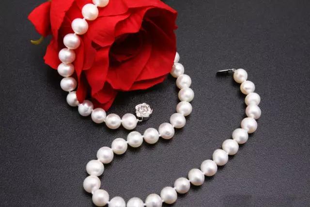 黄金首饰断了会影响回收价格吗,黄金首饰断了属于质量问题吗