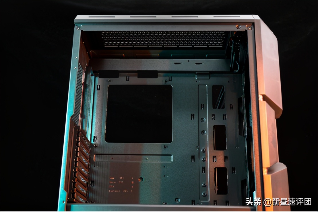 聊一款性价比巨低的笔记本电脑,骨伽魔影i7散热推荐