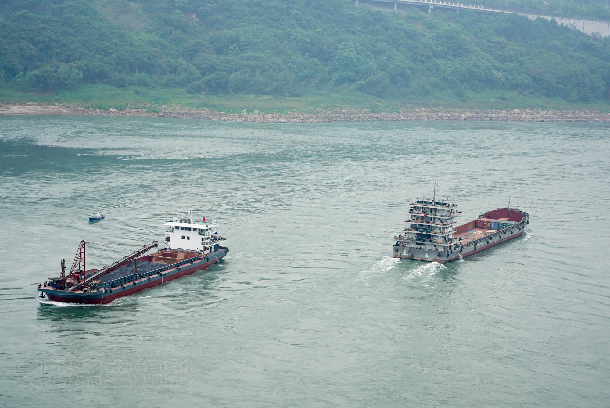 鱼洞长江大桥介绍,鱼洞长江大桥轨道