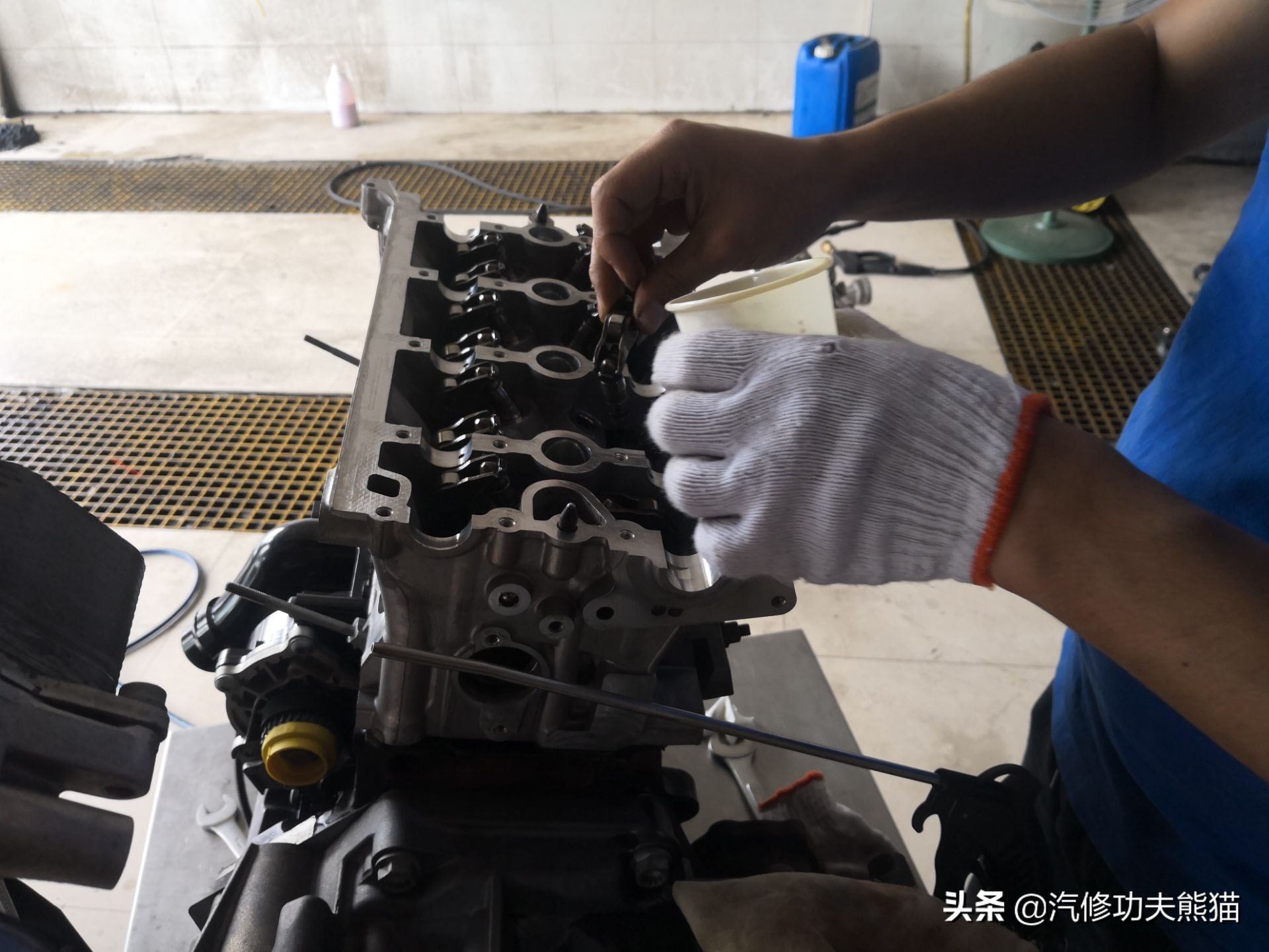 百年大众汽车品牌毁于烧机油？烧机油并非绝症，看看这台进口夏朗