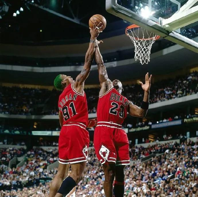 樱木花道以罗德曼为原型,樱木花道罗德曼对比