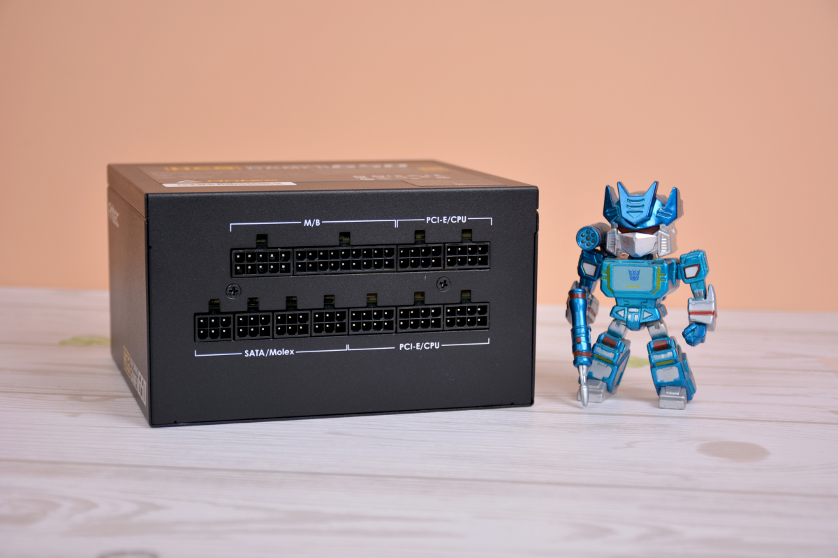 黑色星期五变装,黑色星期五变装hd版