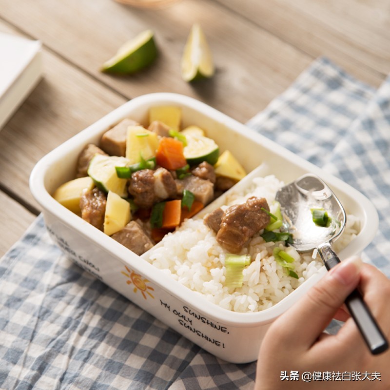 不爱刷碗的女孩,为什么女孩子不爱刷碗