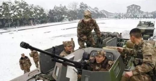 “陆军中将”秦卫江，身为东部战区副司令员，享受什么待遇？