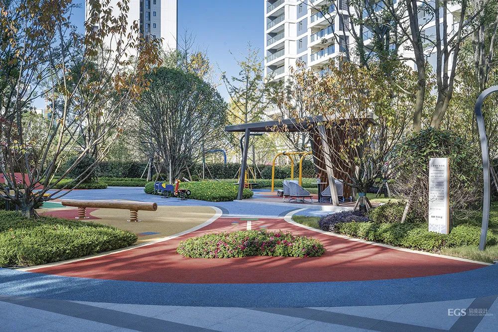 贵阳龙湖景粼天著85平跃层样板间,贵阳龙湖景粼天著印月澜装修实拍