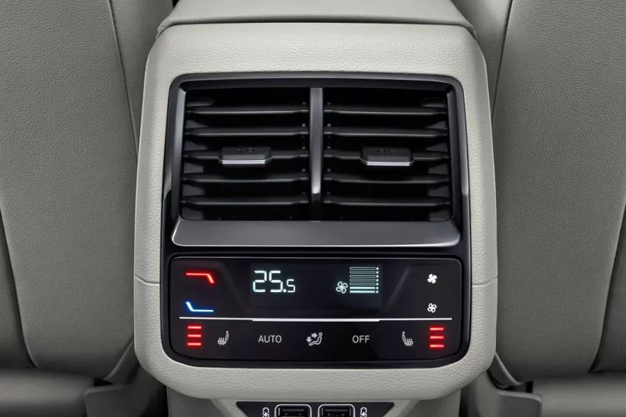 大众速腾空间实测,试驾大众速腾1.2t超越版