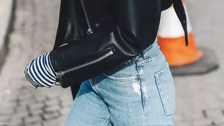 短款皮衣各种时尚搭配图 (高级时髦皮衣穿搭)