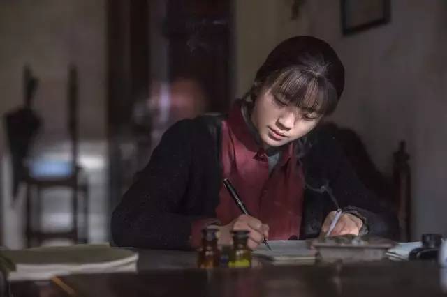 文艺青年怎么赚钱的,文艺青年挣不了大钱