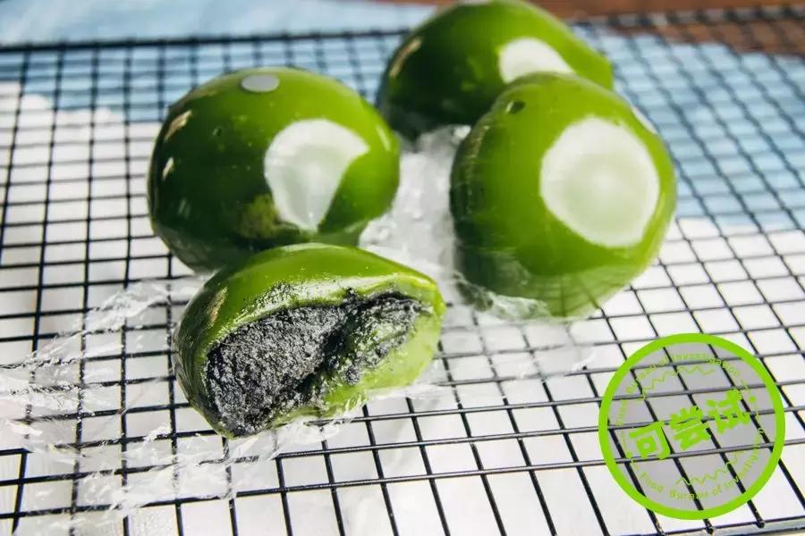 这两家朴实的青团，秒掉了市面上各种作妖对手...