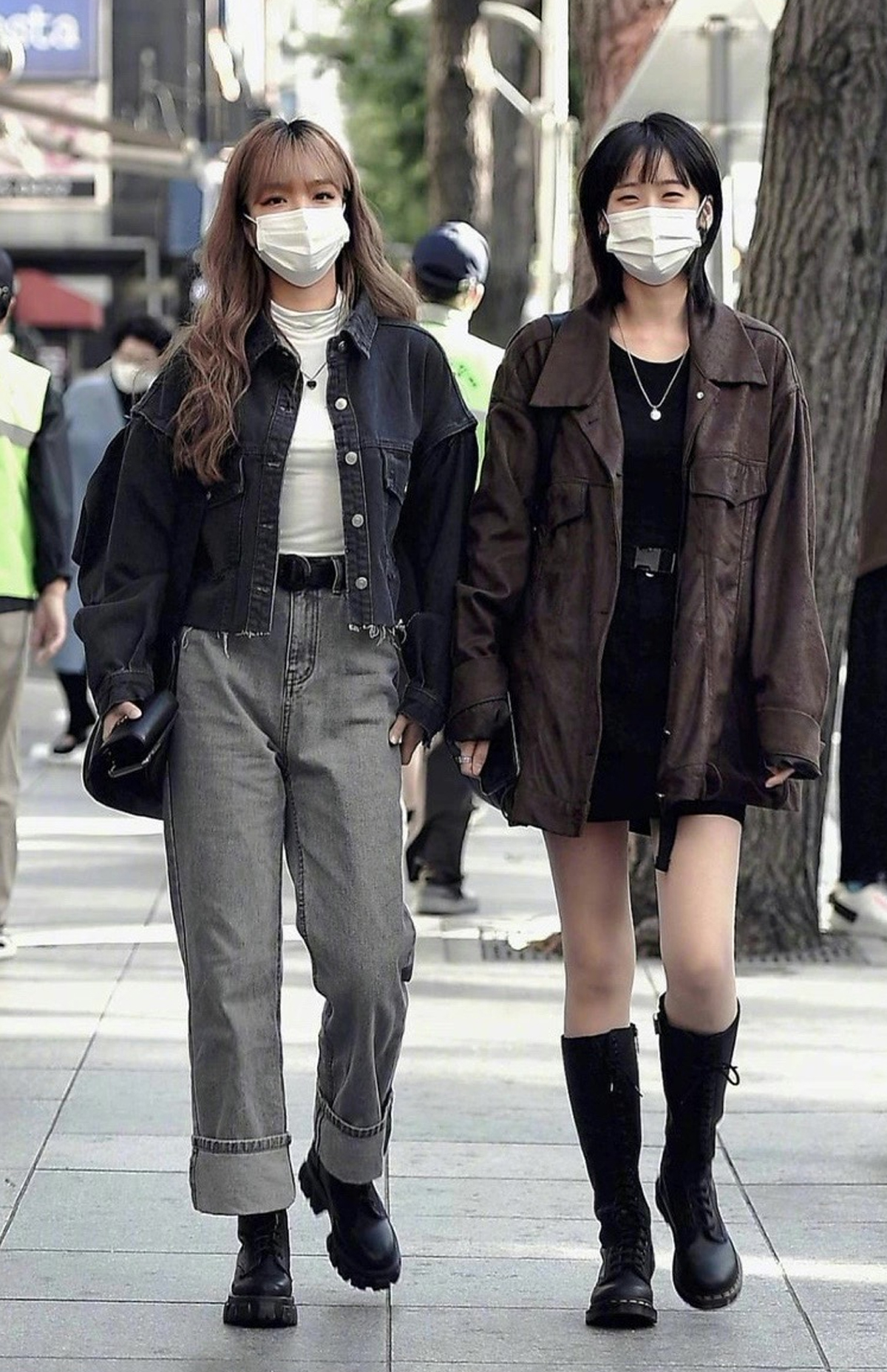 韩国女生冬天时尚穿搭街拍,韩国街拍美女惊艳的穿搭