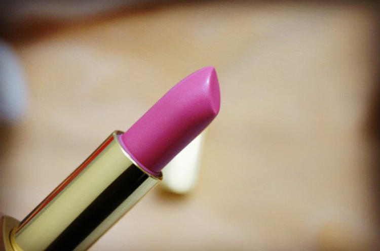 口红不掉色不沾杯口红推荐平价,大牌口红和平价口红有什么区别