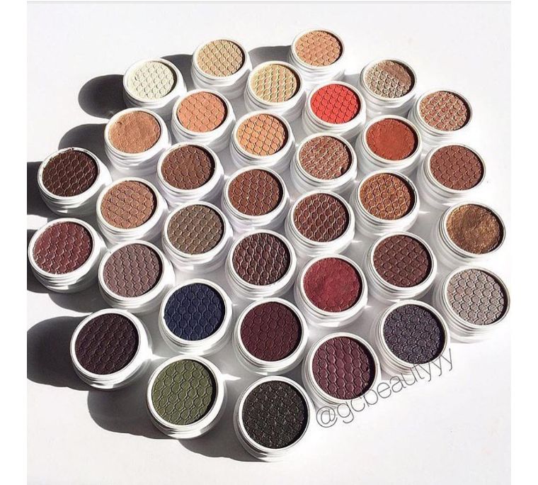 秋冬眼影2022百搭款,秋冬款眼影推荐