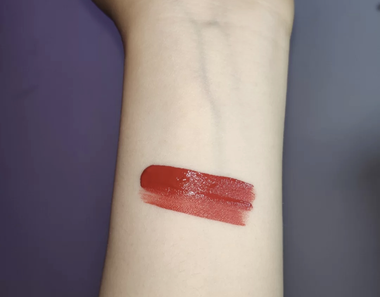 这些“明星同款”口红色号，经典又有气质还不俗气，特女人味很足