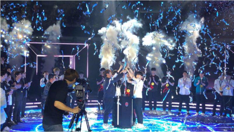 一支新锐电竞战队,如何用14个月走向死亡?