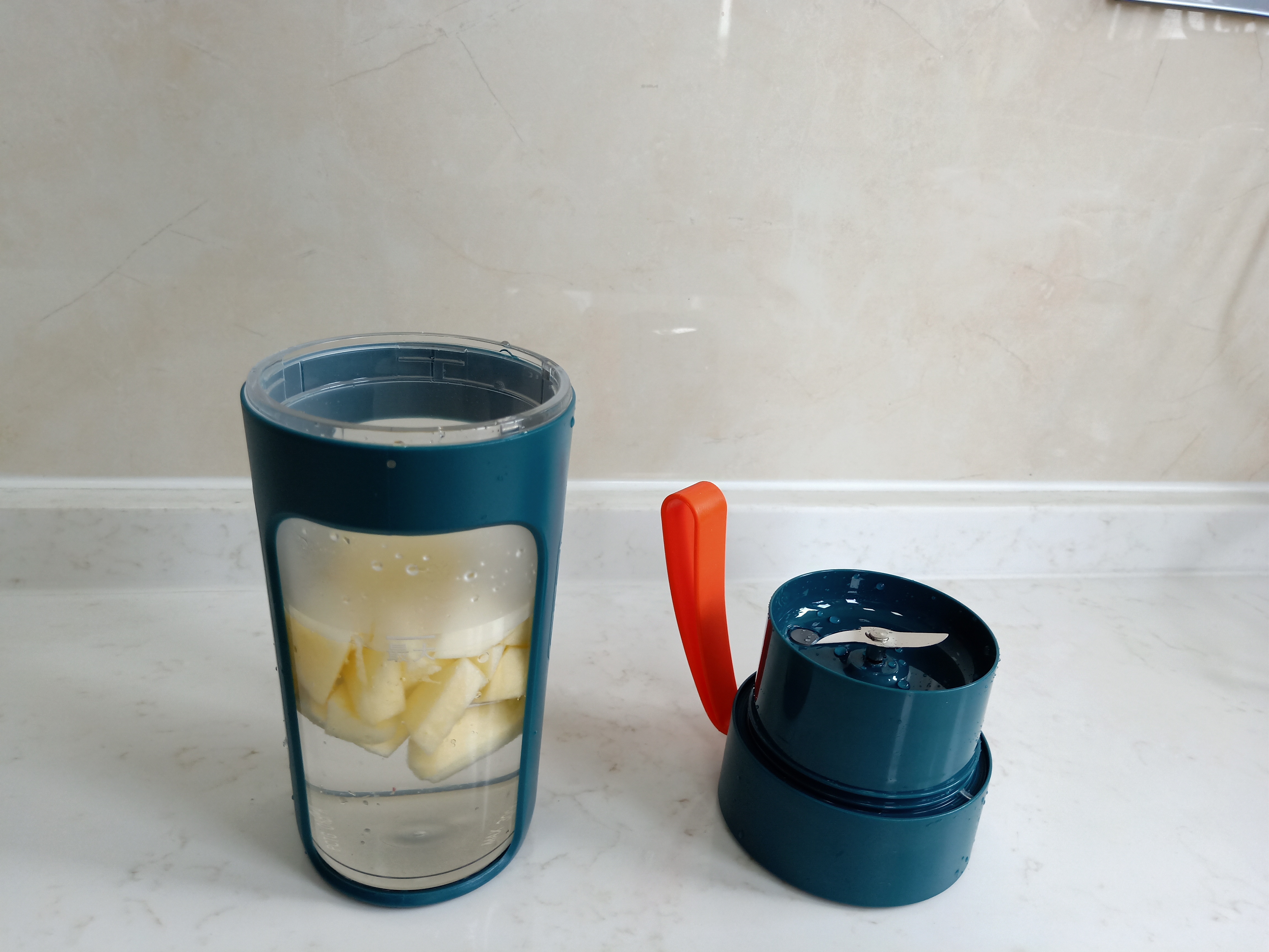 真空红酒塞瓶器是不是智商税,果汁杯是智商税吗