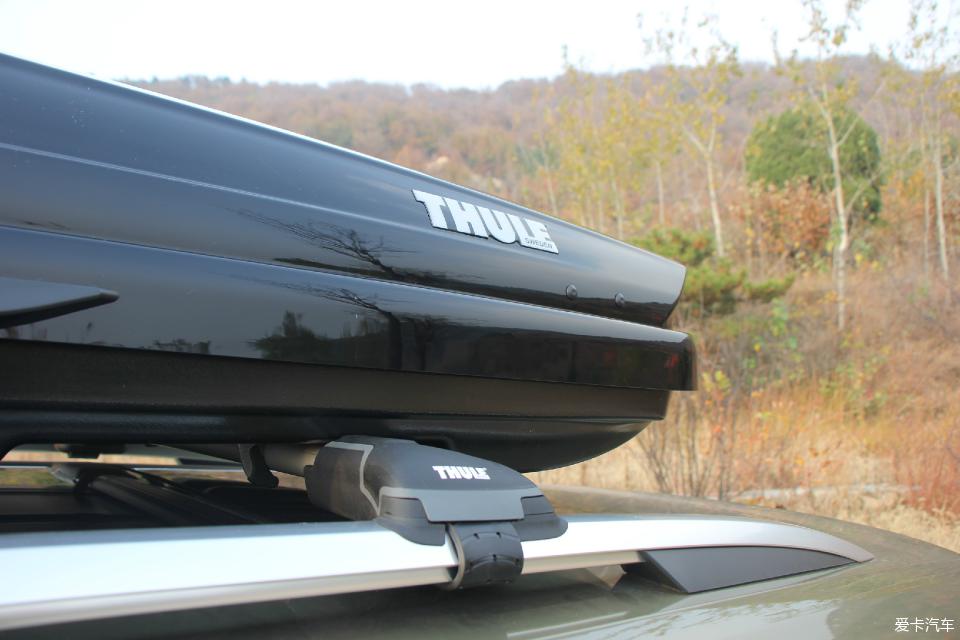 大熊的“书包”——THULE/拓乐灵动800车顶行李箱！