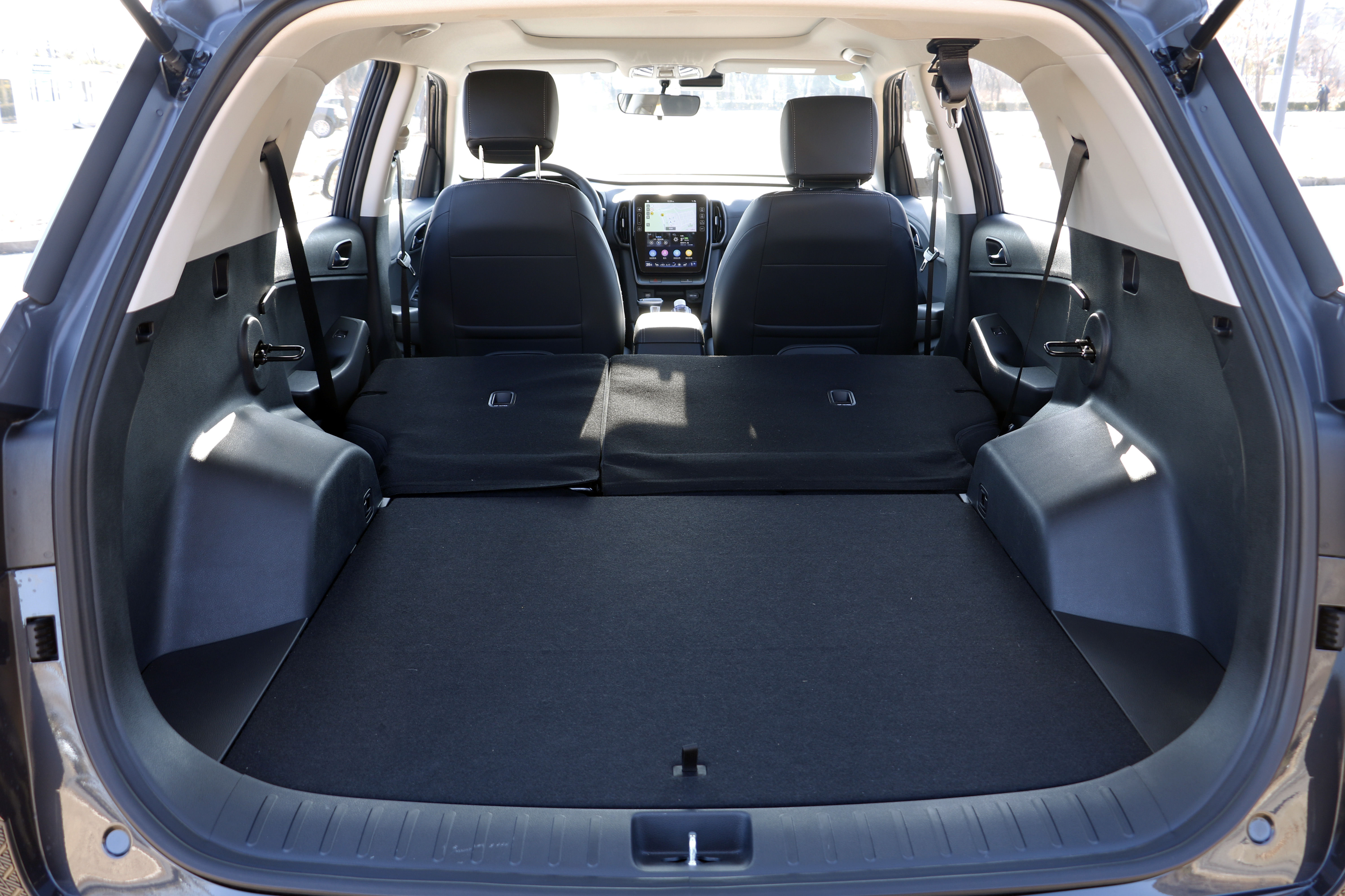 试驾新款北京现代ix35视频,颜值提升前后对比