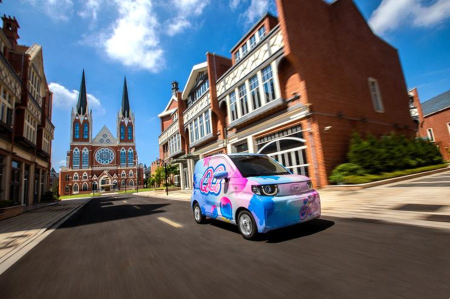 奇瑞QQ神车,奇瑞qq圣代和五菱宏光miniev对比