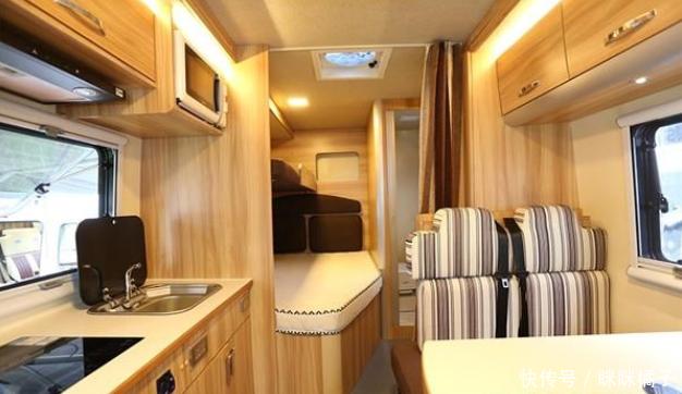 宇通5.99米自动挡中巴房车,看上去和普通车一样的房车