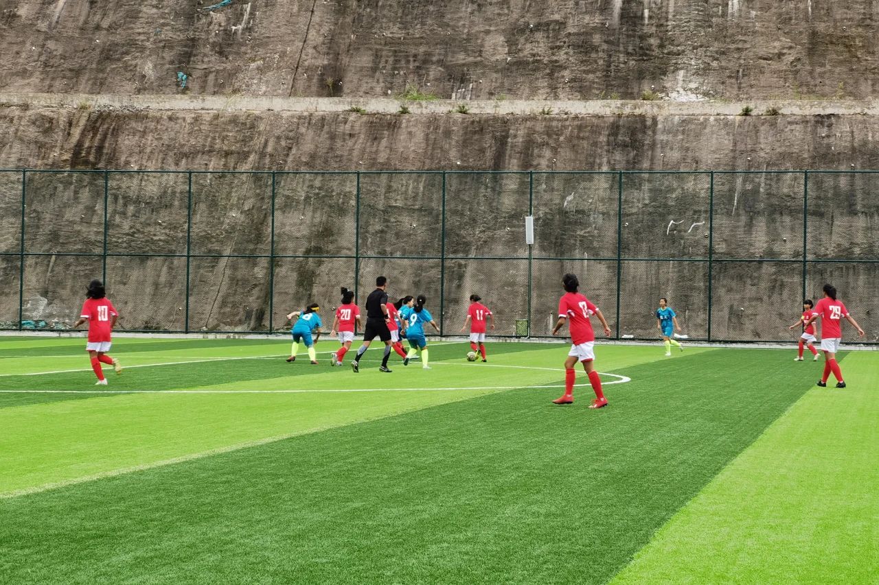 遵义全国青少年足球邀请赛,第一届中国青少年足球联赛遵义