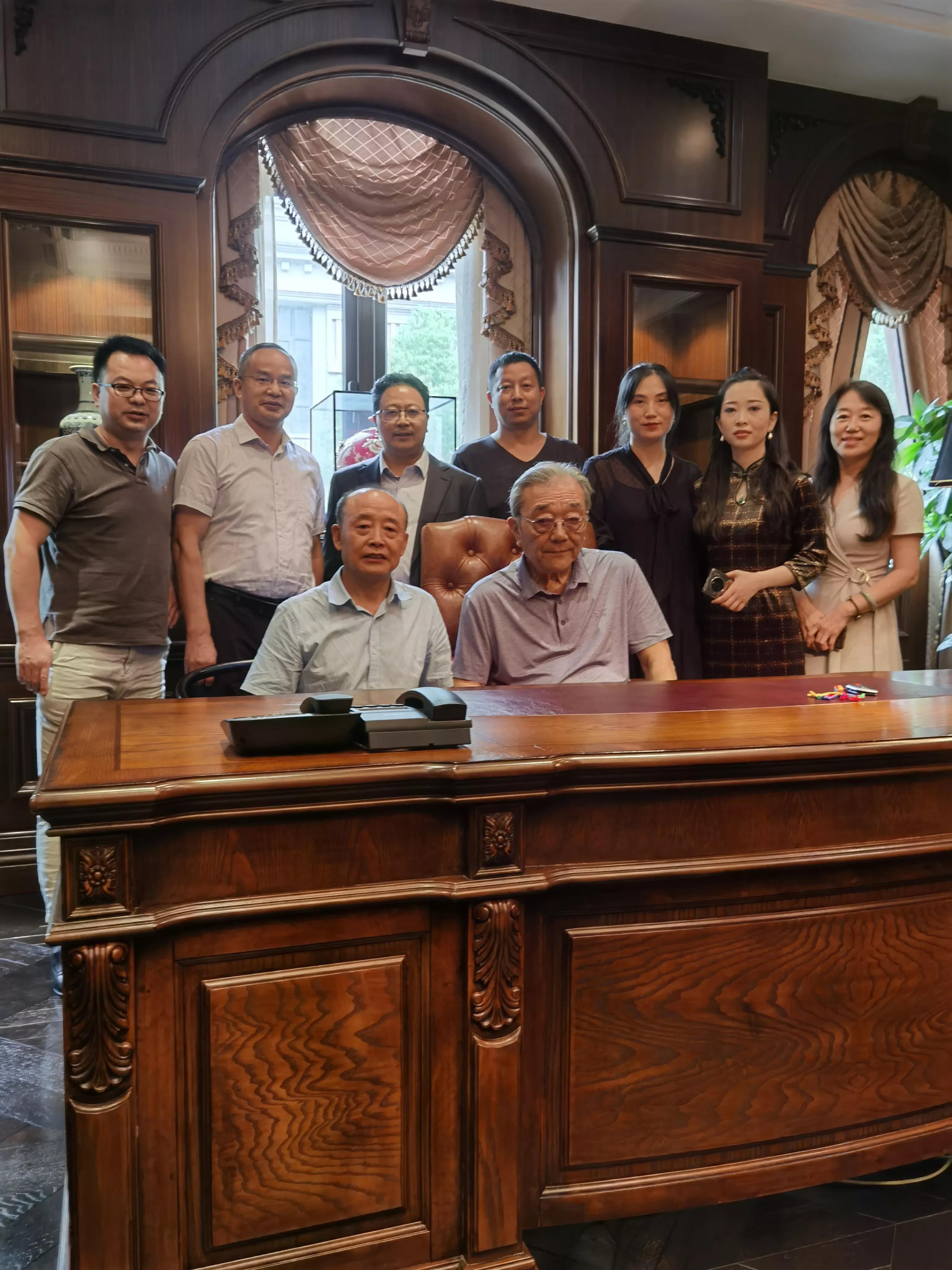 中长集团打造文化软实力，“任伯年艺研会”成立暨揭牌仪式举行