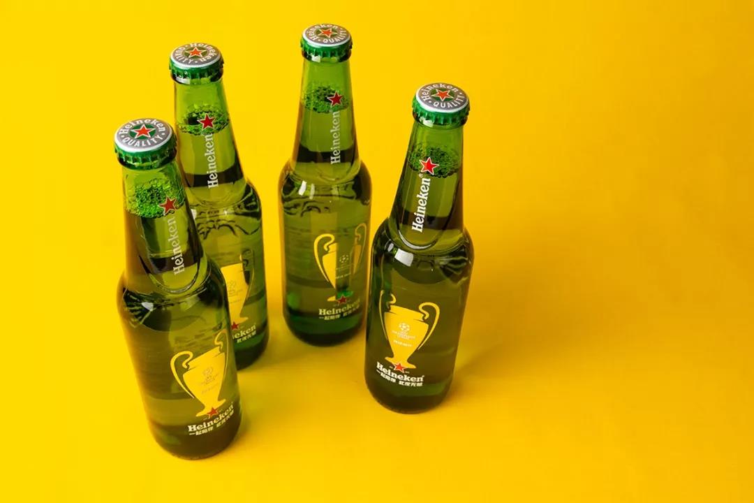 玛丽黛佳×喜力啤酒定制欧冠专属礼盒，原谅色口红来啦