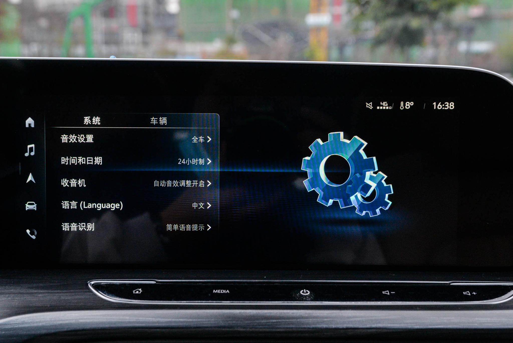 别克gl82022款es陆尊改装,别克gl8es陆尊653t豪华版