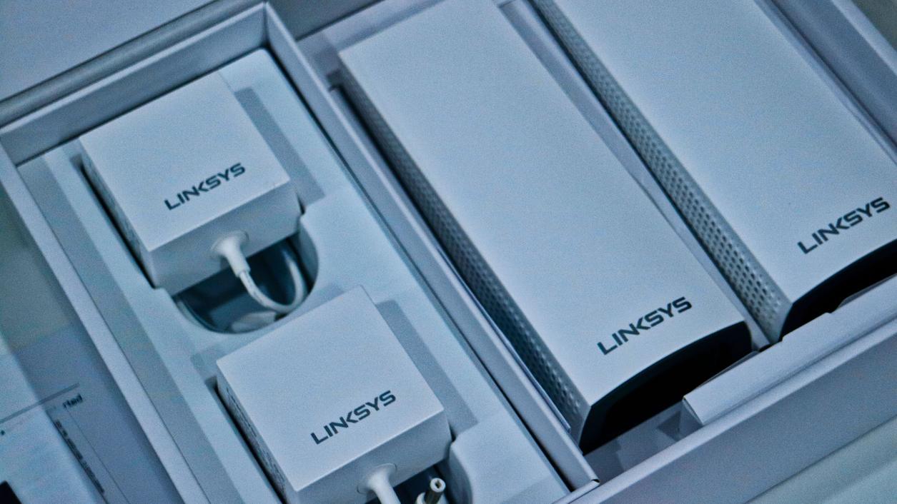 新居全屋MESH组网：领势MR8300+WHW0302