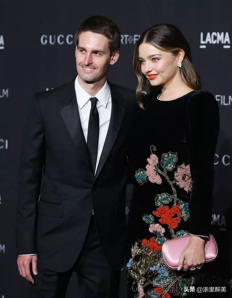 米兰达可儿二婚嫁富豪封面,米兰达可儿离婚