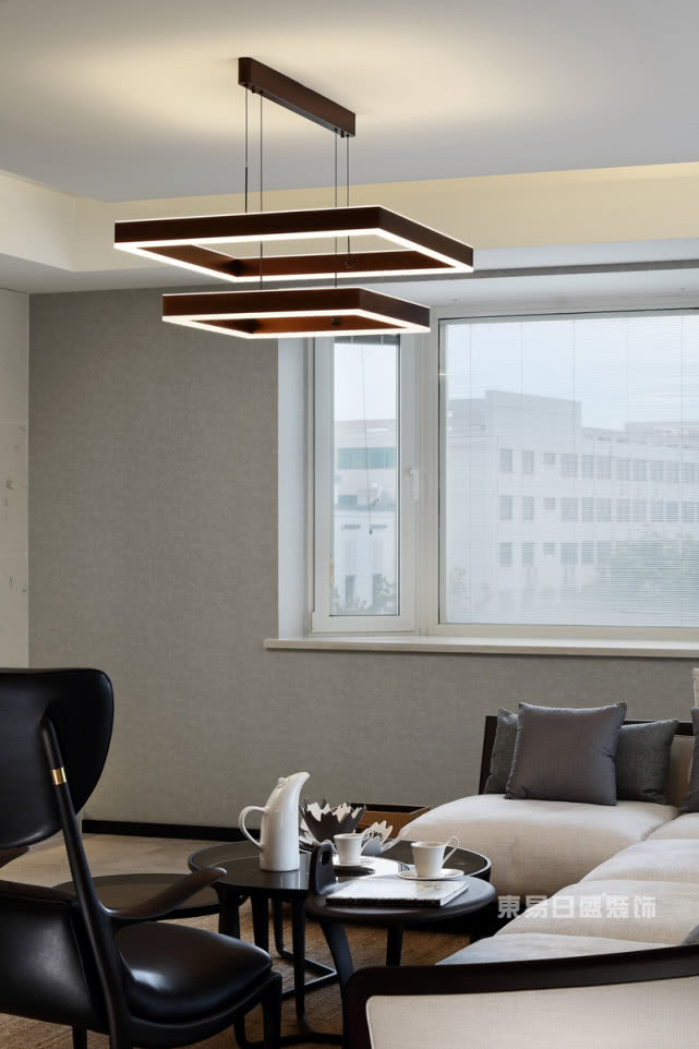 天正滨江装修,天正滨江180平