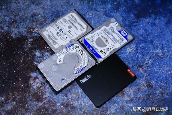 有了联想个人云,没有网盘也能随时随地轻松存取、分享数据