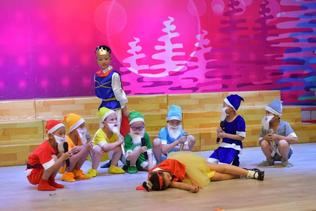 左手国学，右手英语，中杉学校真不一般