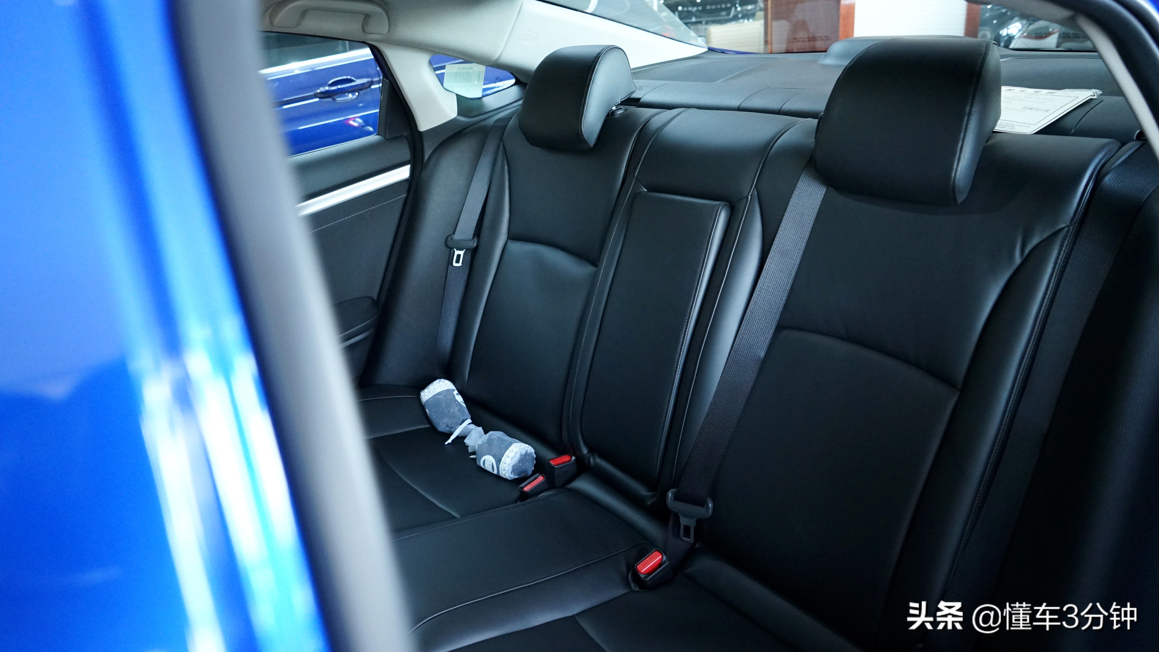 本田思域劲势版最受欢迎颜色,本田思域十一代优点与缺点