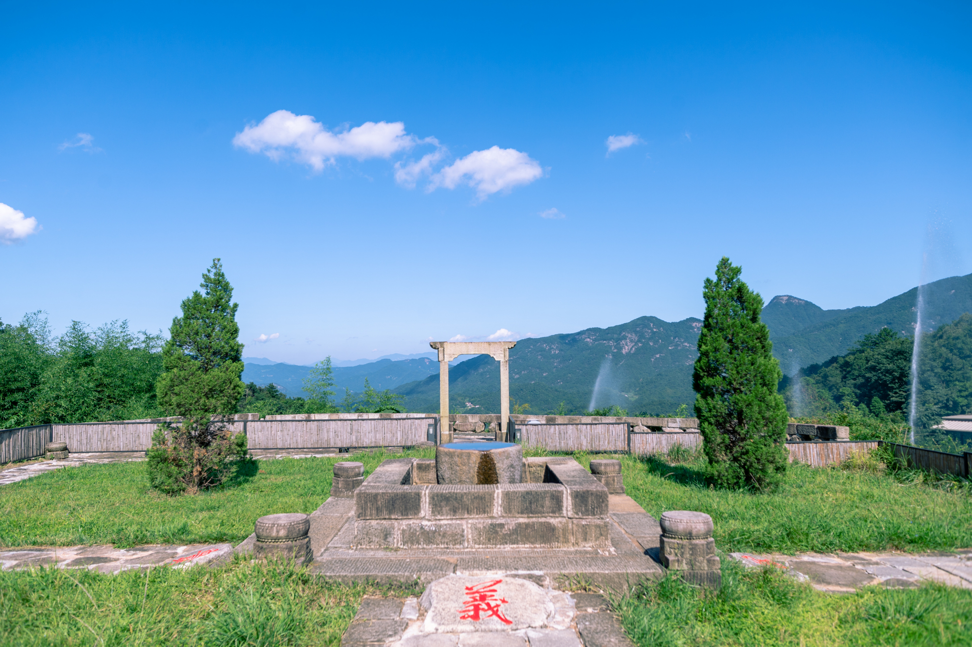 霍山附近的旅游景点有哪些,霍山县必去的十大景点