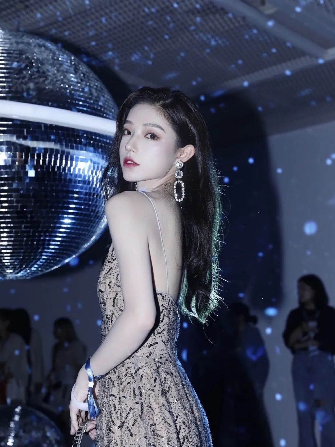 网红参加盛典,网红聚集参加宴会