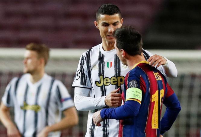 c罗冲3大纪录8年神迹目标反超梅西,c罗35岁包揽11大荣誉超越梅西