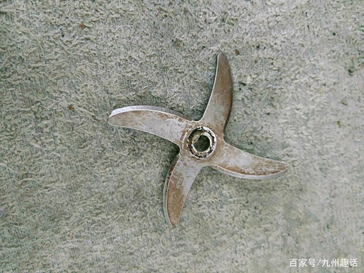 豆浆机打豆浆有渣是刀片不好了吗,以前买的豆浆机打出来有渣子