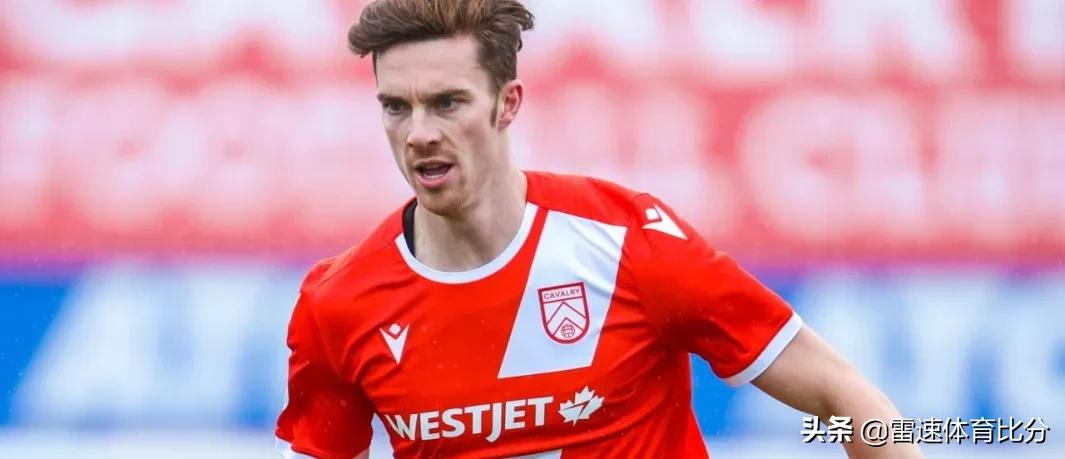 雷速转会窗：亨利小迷弟留在阿森纳，沙尔克签约巴萨新星